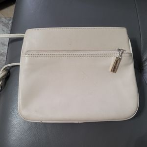 Giani Bernini crossbody winter white beige purse 6.5" by 8"